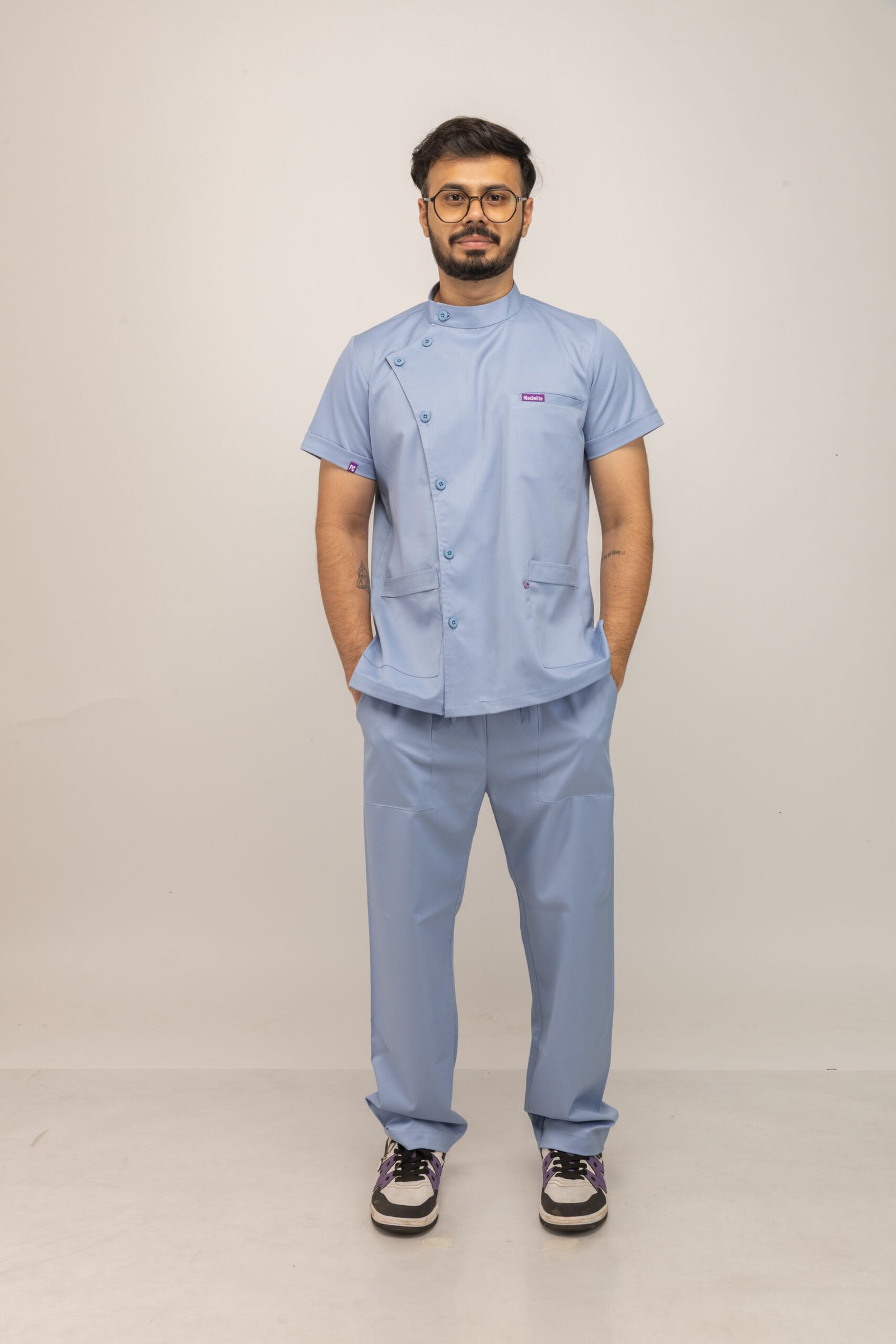 Men' s Overlap Nurse Uniform