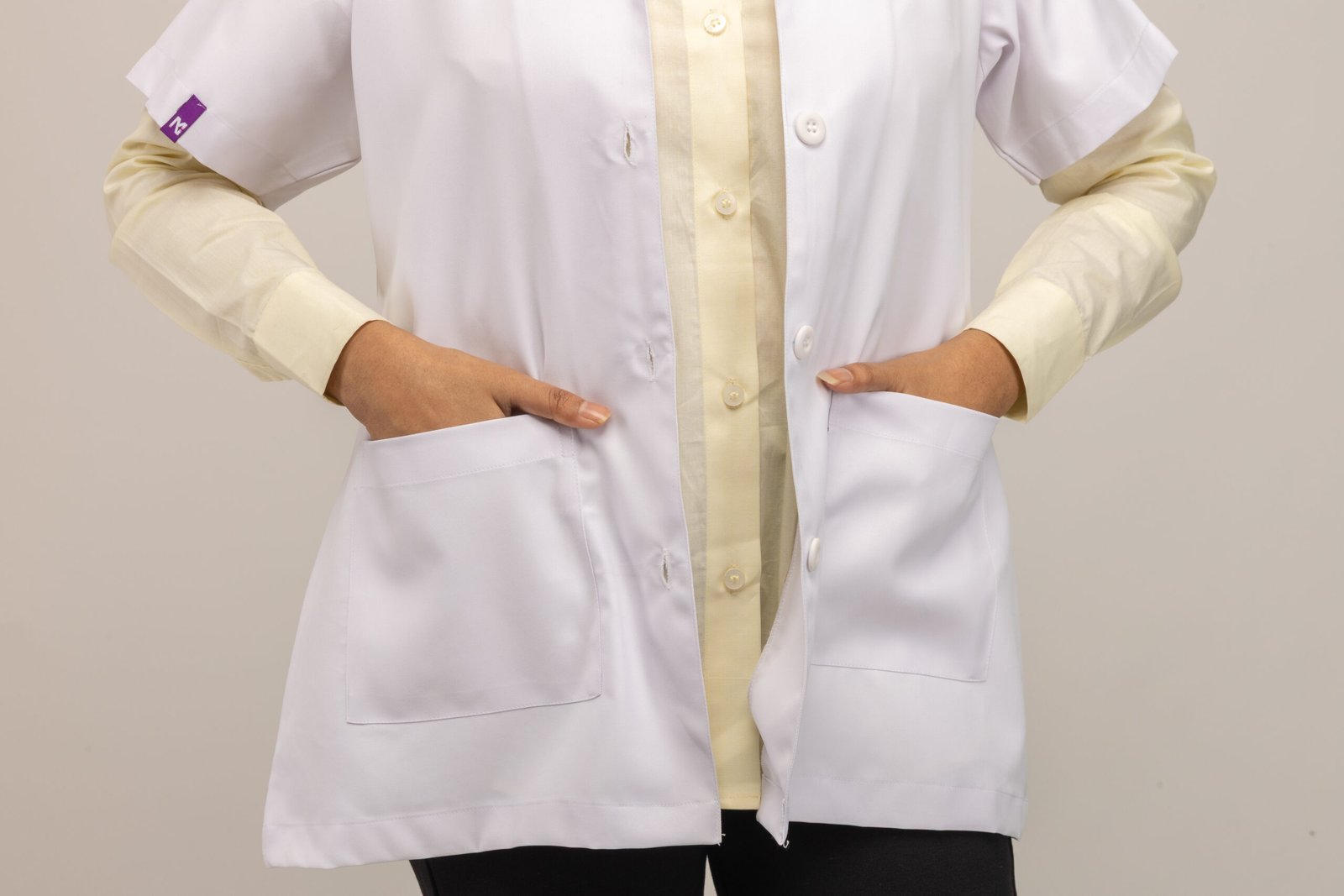 buy white apron for doctors