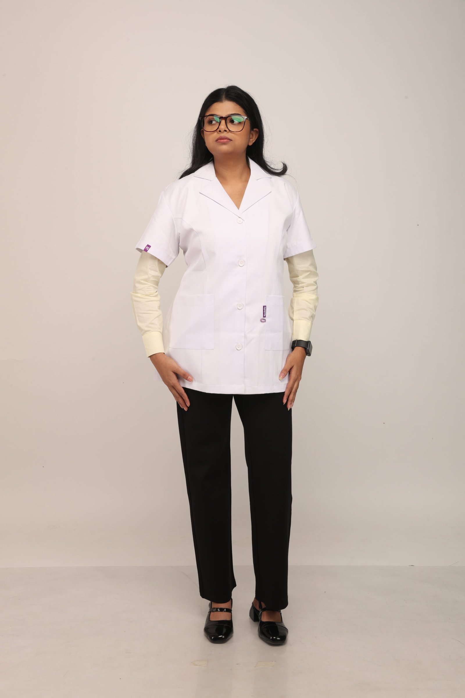 white apron for doctors