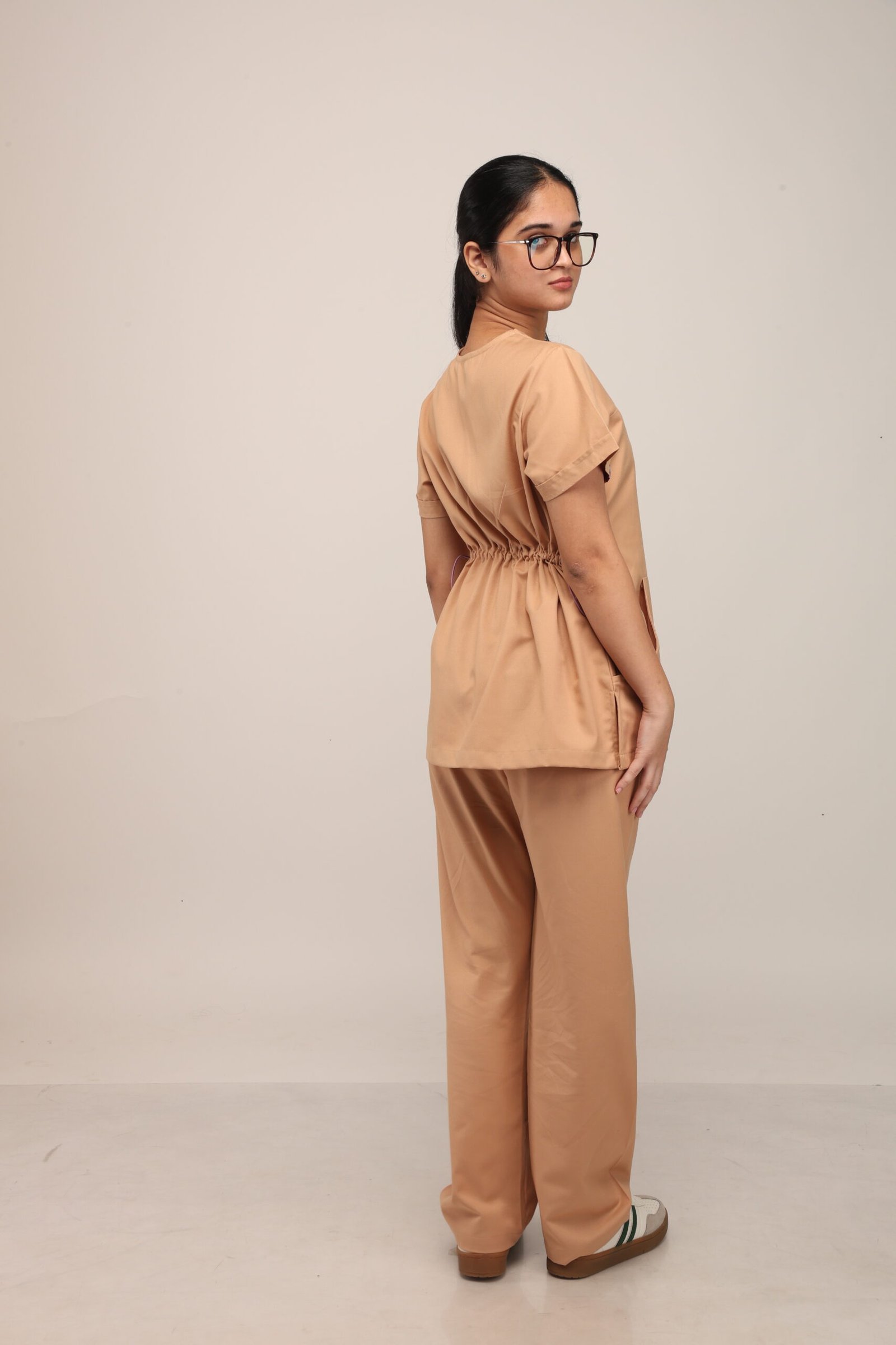 Scrub set for women's