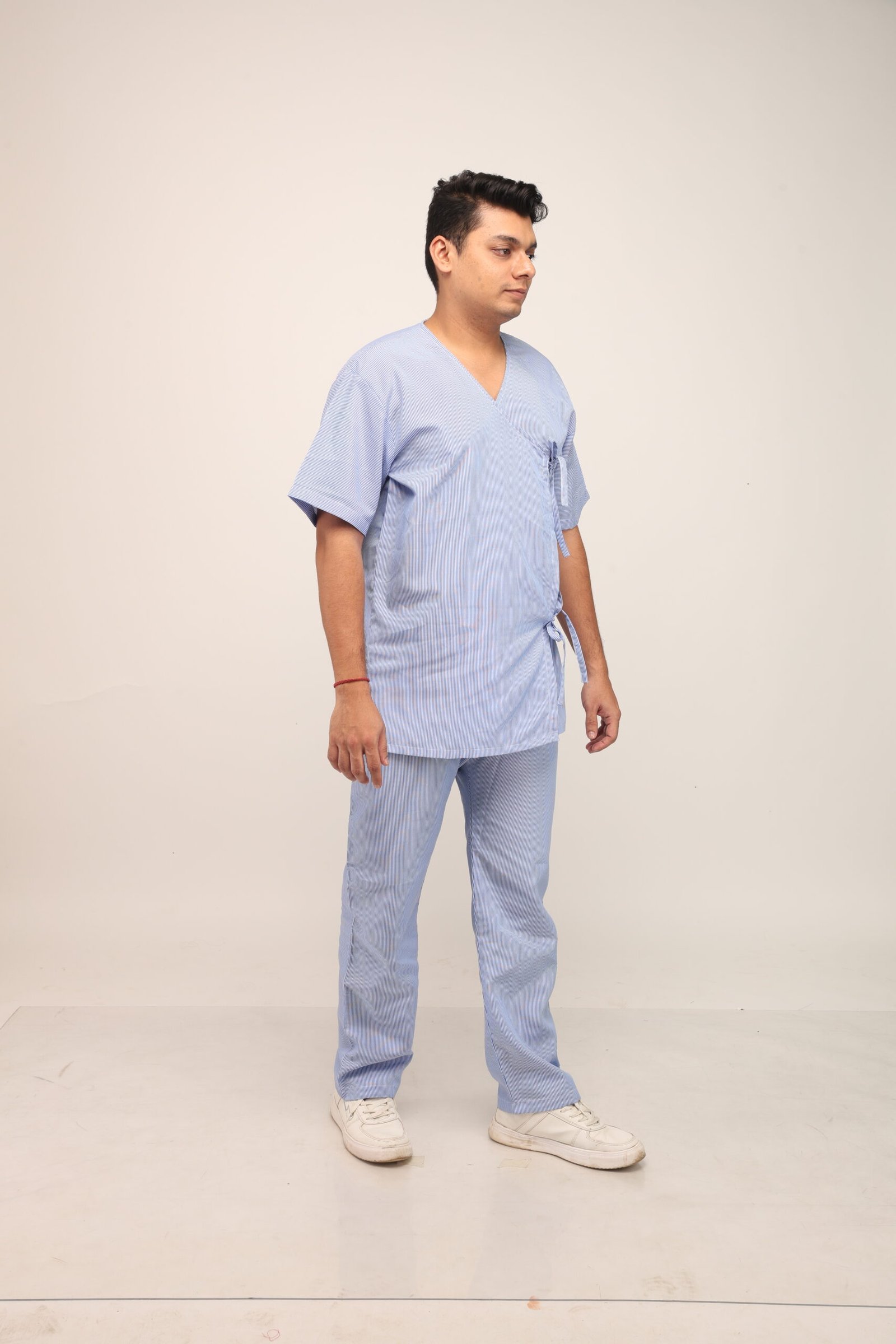 Overlap Male dress With Tie-Up