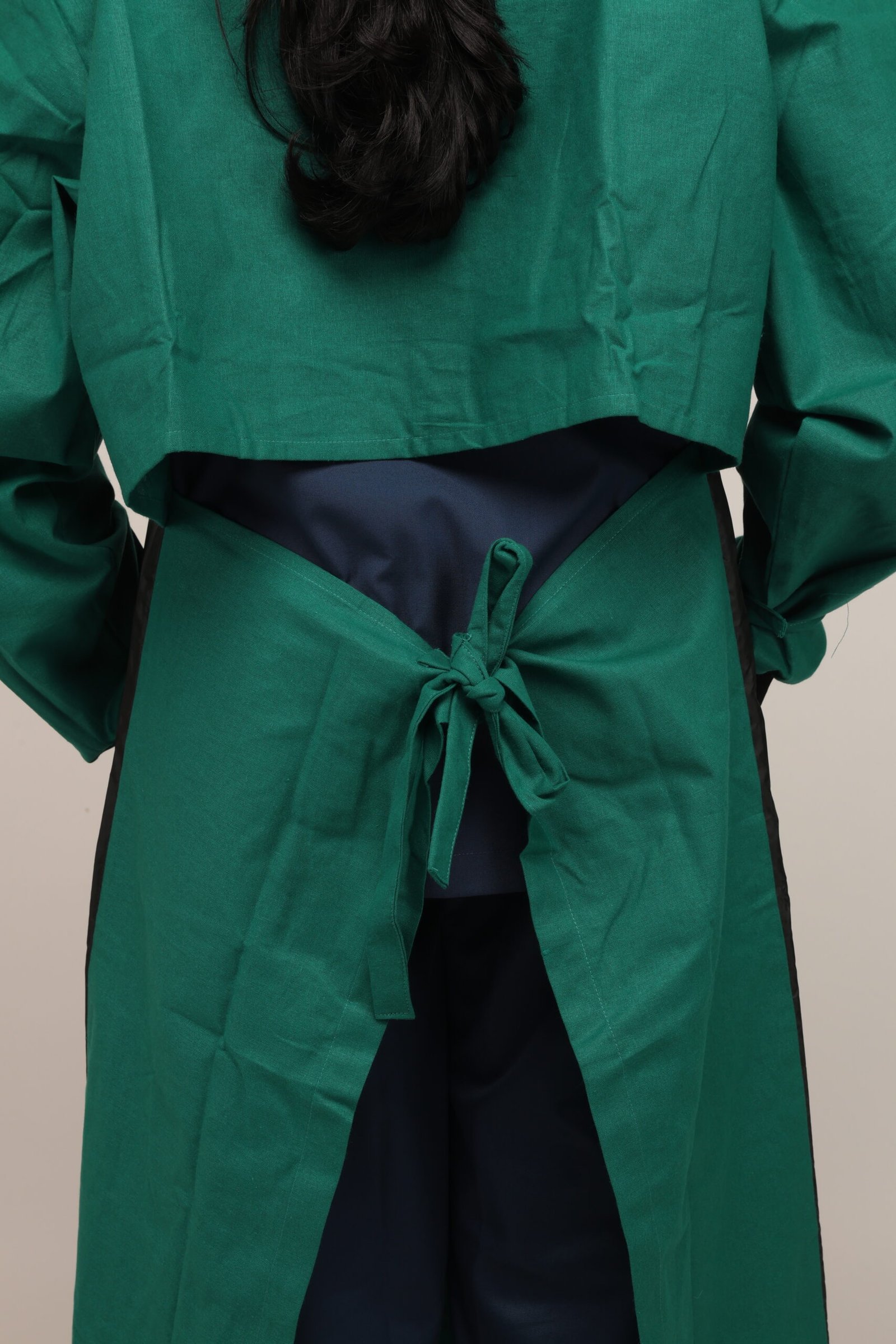 Ortho Gown Regular back
