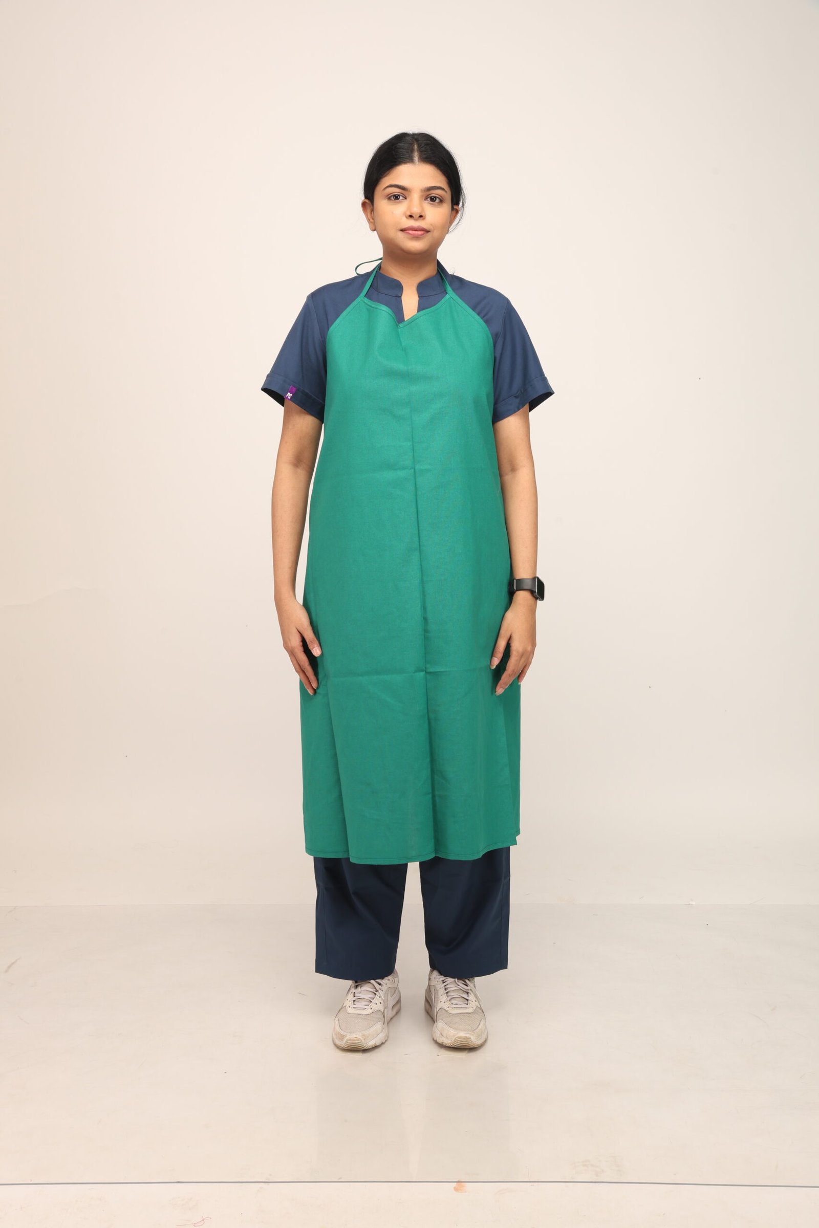Bib Apron for Healthcare Professionals