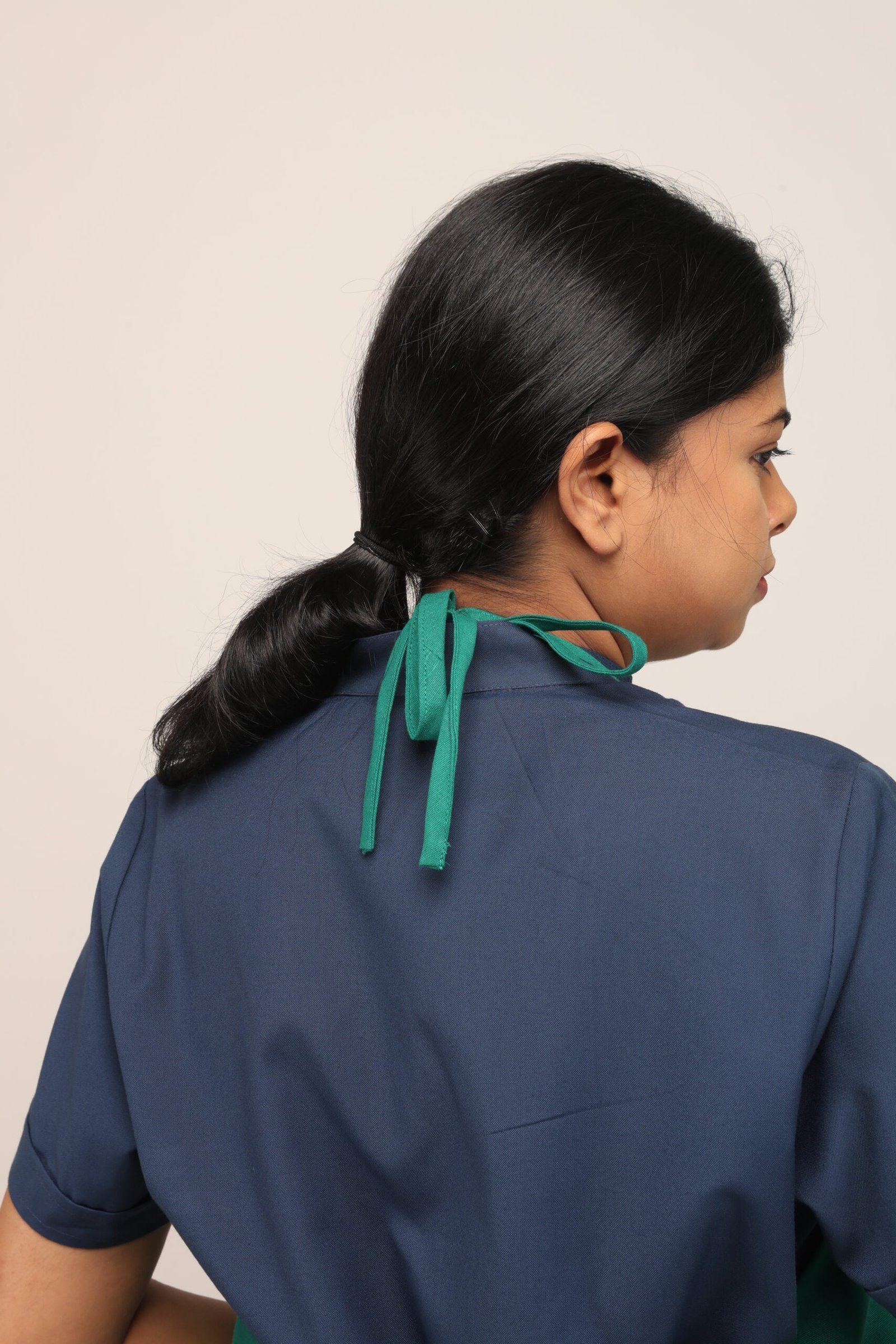 Unisex Bib Apron for Healthcare Professionals