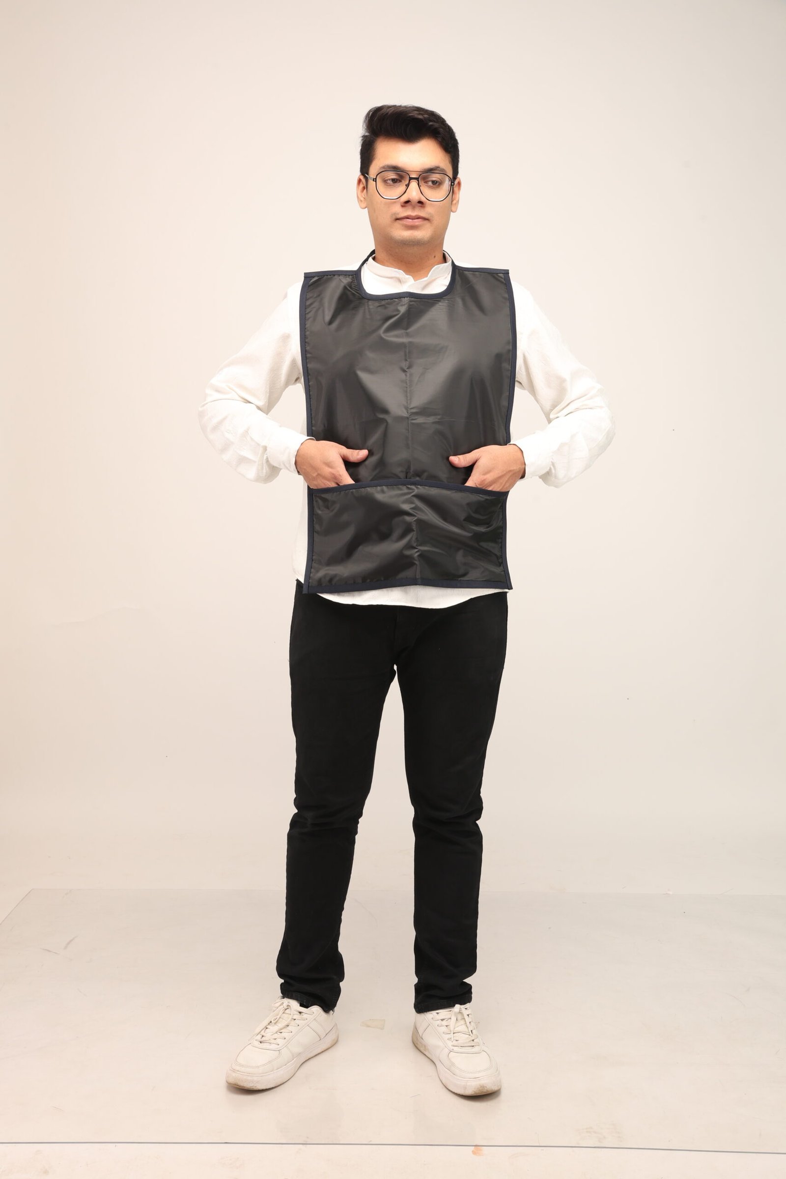 buy Bib with Pocket online